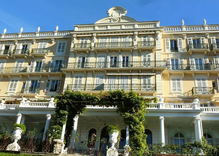 Le Splendide - Dans Ancien Palace A Proximite Des Thermes Chevalley, Magnifique Vue Sur Et Lac, Au Calme ! Mae-7614 アパート